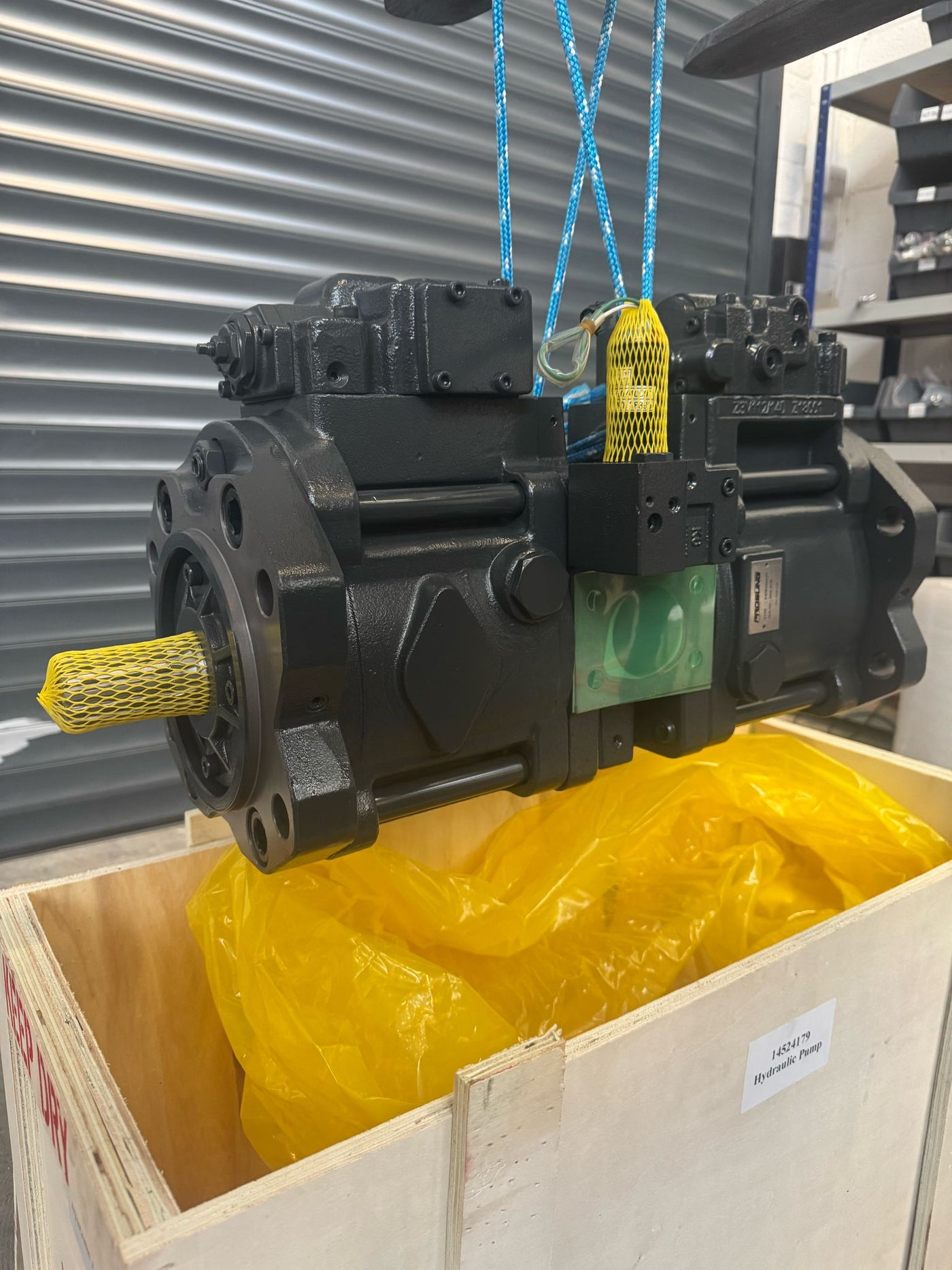 Volvo EC210 Excavator Hydraulic Pump – The Best Replacement for Your Machine