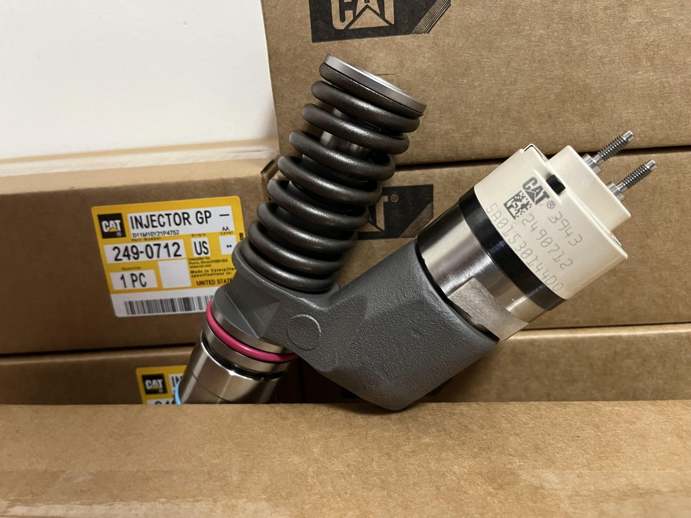 Just sold - 249-0712 Genuine Caterpillar Injectors