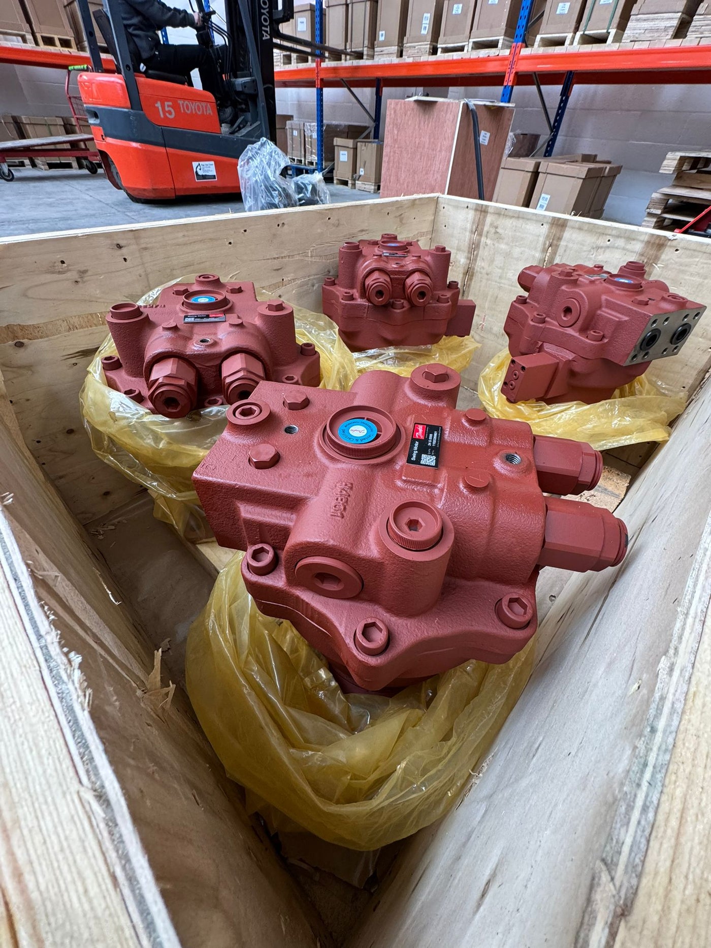 New stock! Doosan 401-00359 Excavator Swing Motors