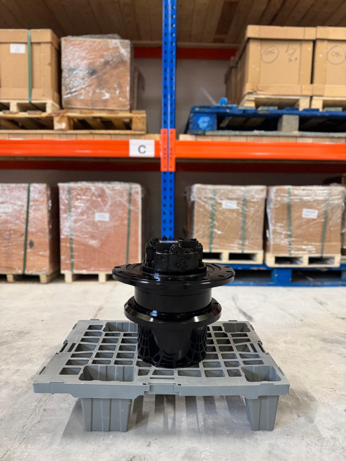 06VT2 final drive motor