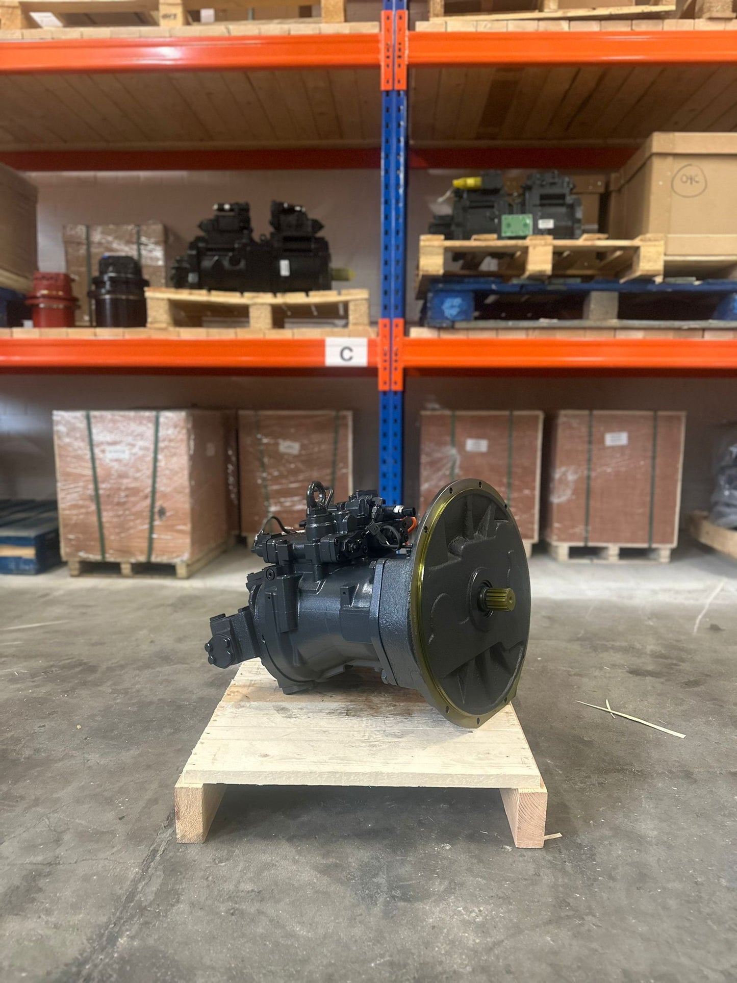 Hitachi ZX200 Hydraulic Pump OEM 9256125