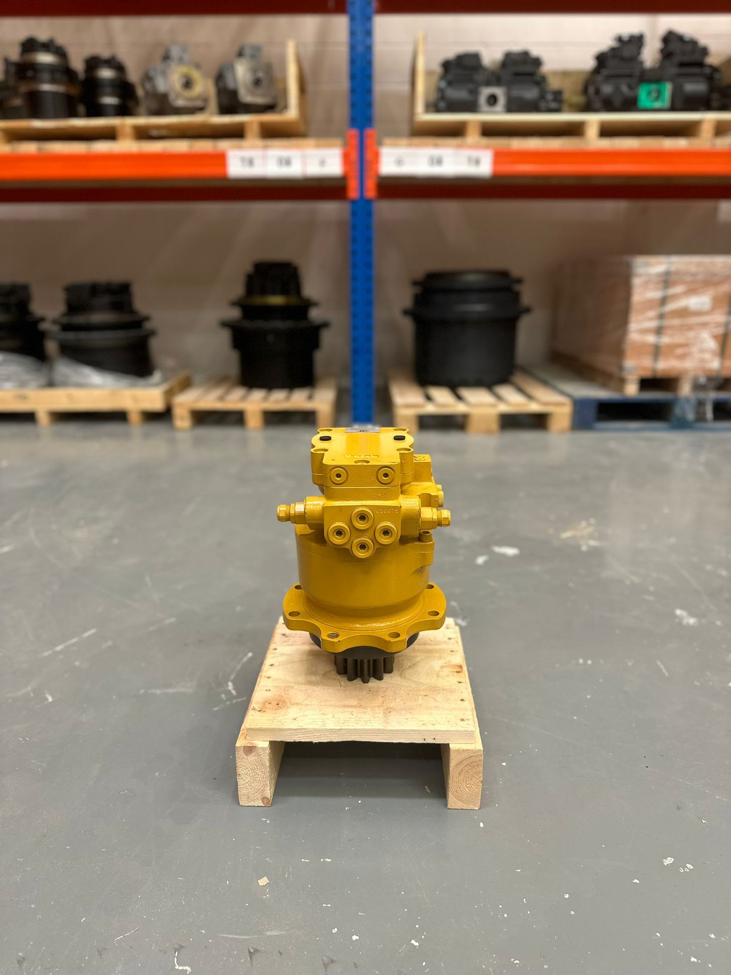 Caterpillar 305.5E Swing Motor Assembly 397-3825
