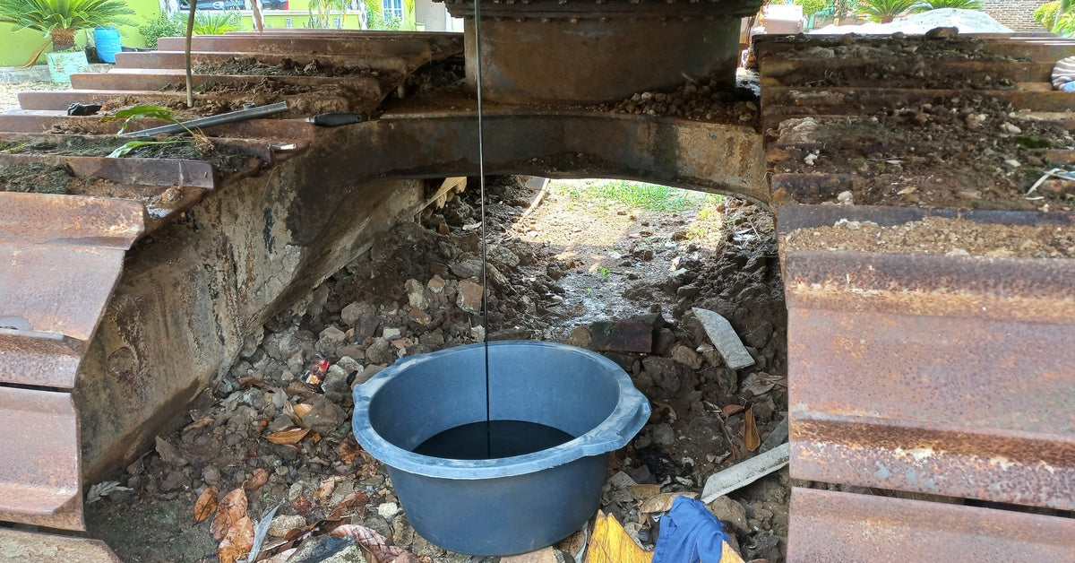 What To Know About Hydraulic Contamination in Excavators