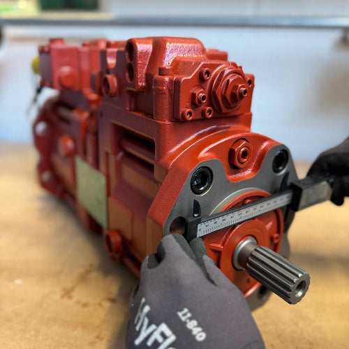 Signs It’s Time to Replace Hydraulic System Parts