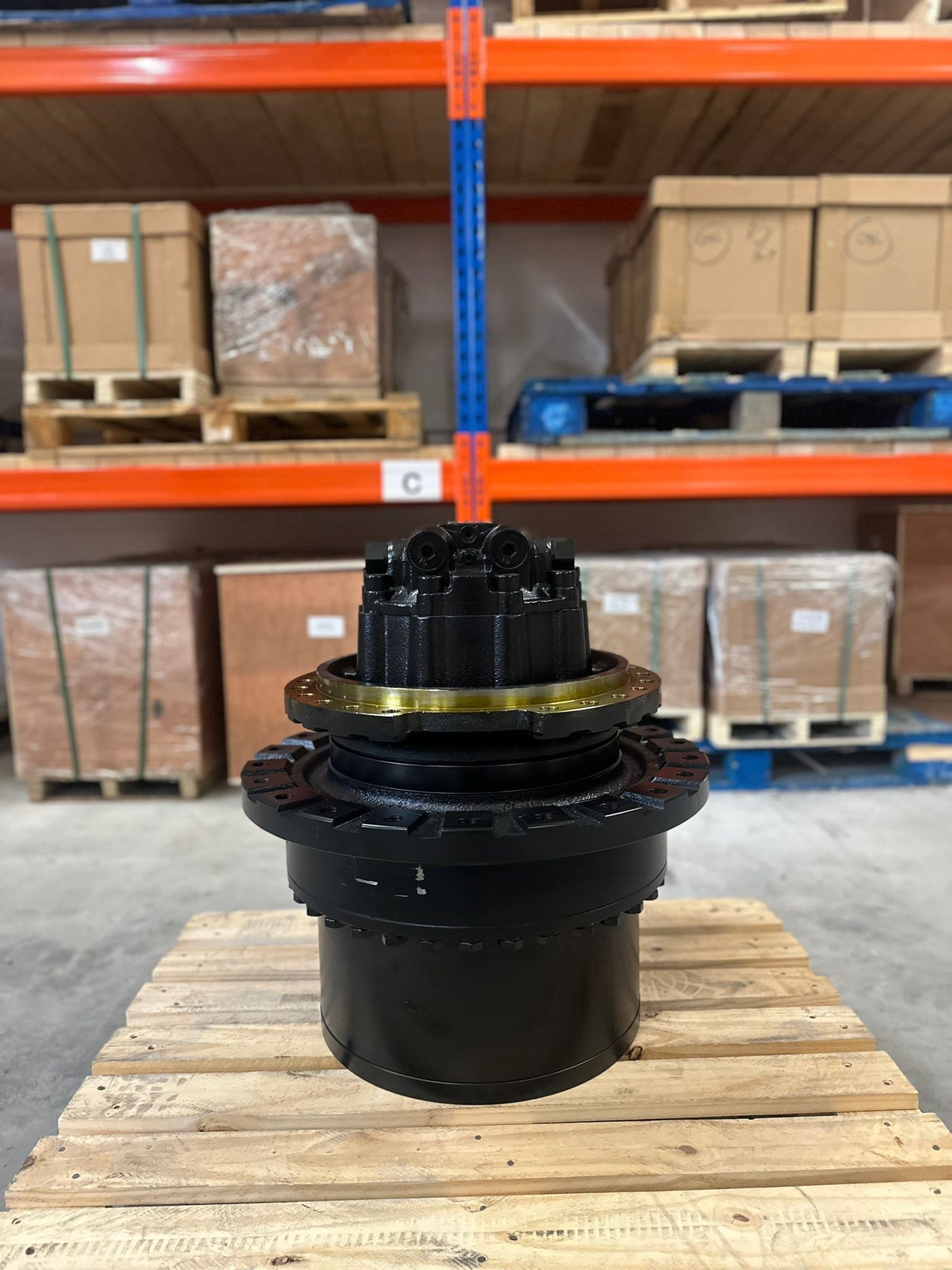 Final Drives for Hitachi & John Deere Excavators – In Stock Now