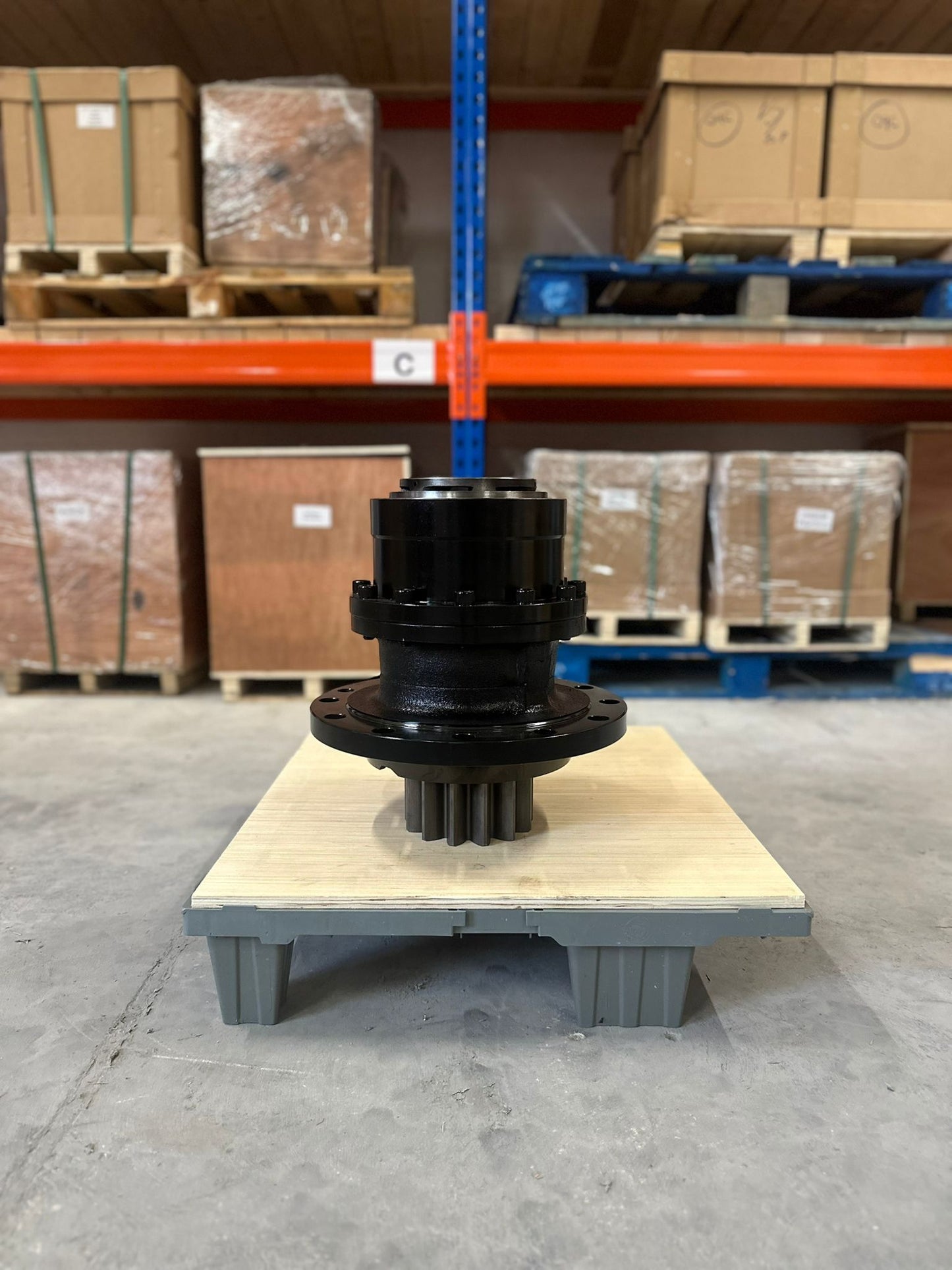 Hitachi ZX130 Swing Gearbox P/N: 9298829