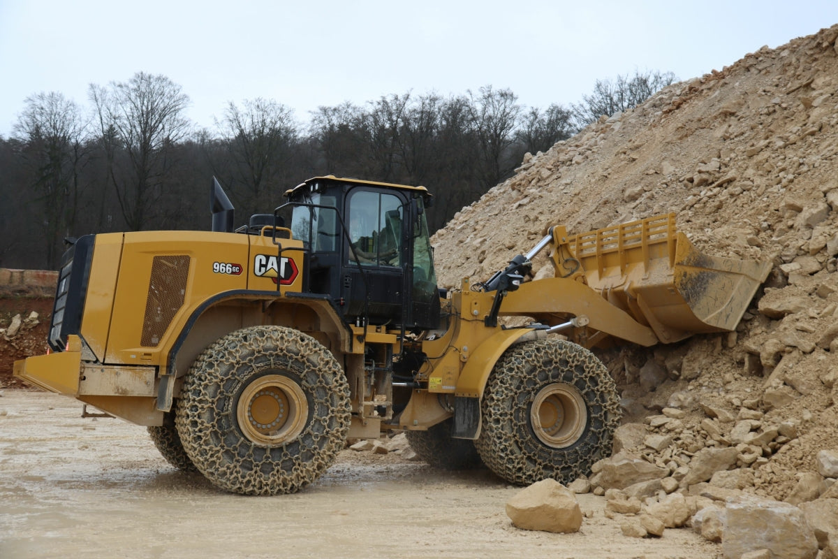 Caterpillar loader hydraulic pump and parts