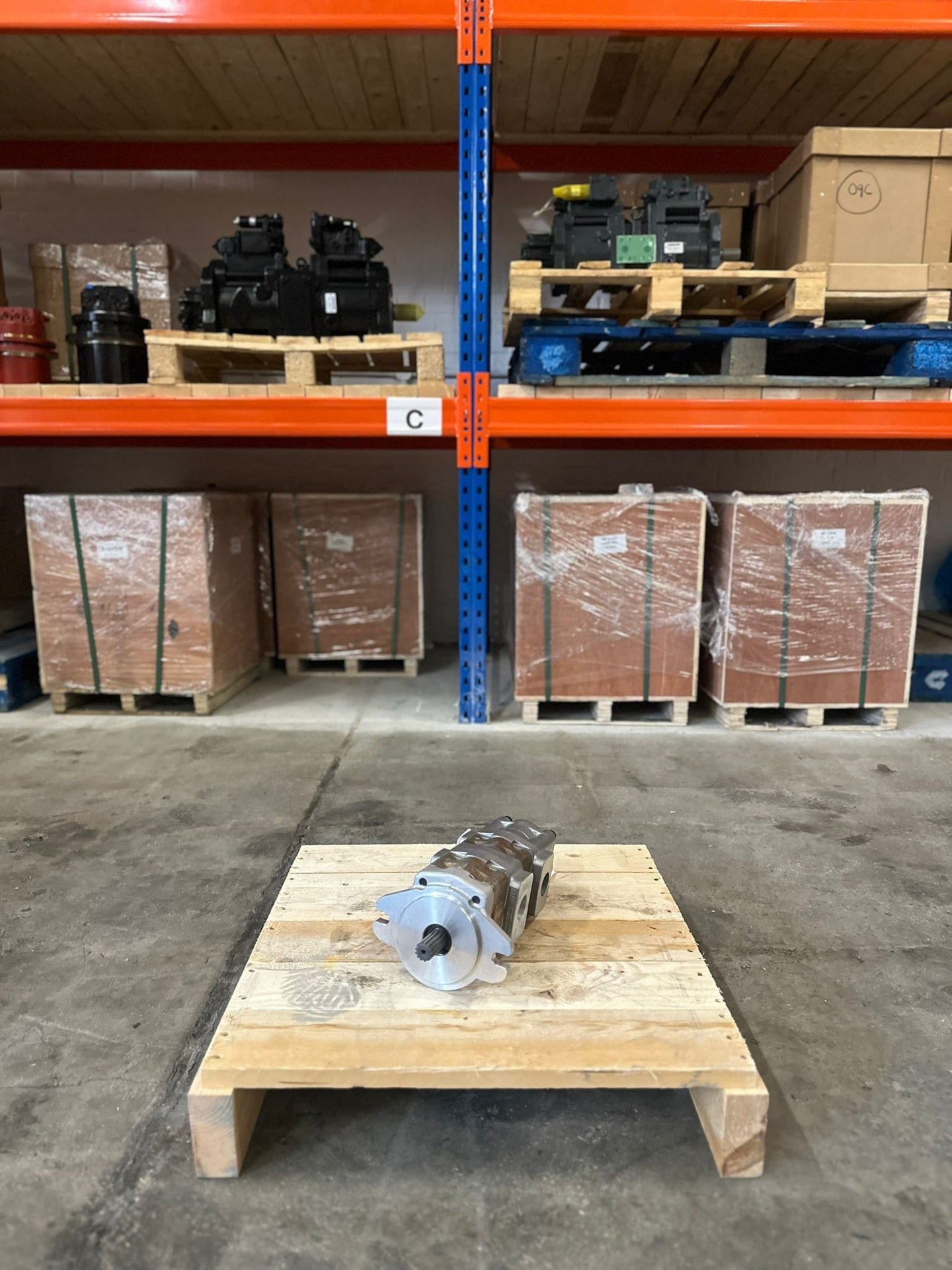 Kubota SLV90-2 High Flow Pump: V06211-62110 - Pro Construction Parts